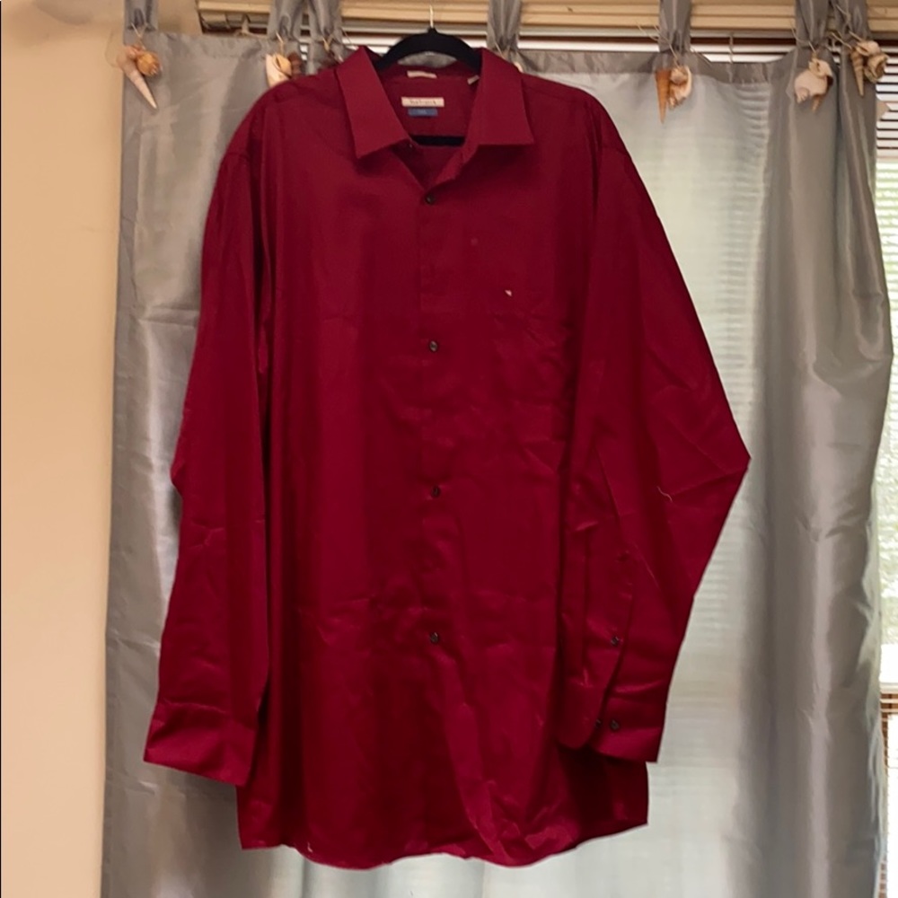 VanHeuson tall men’s dress shirt burgundy